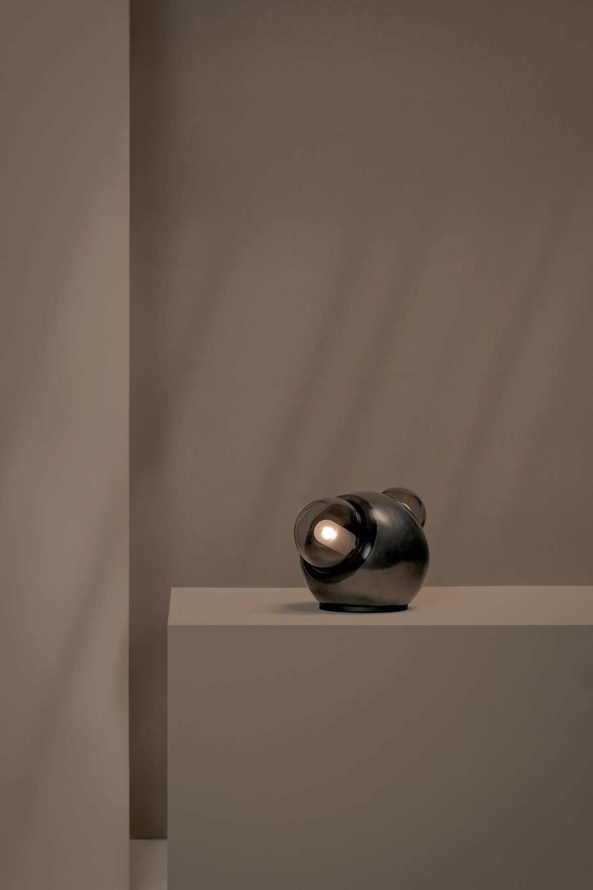 HUMO Table Lamp 13