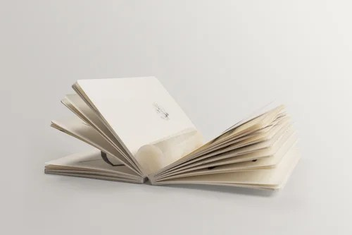 Pausa Bookholders