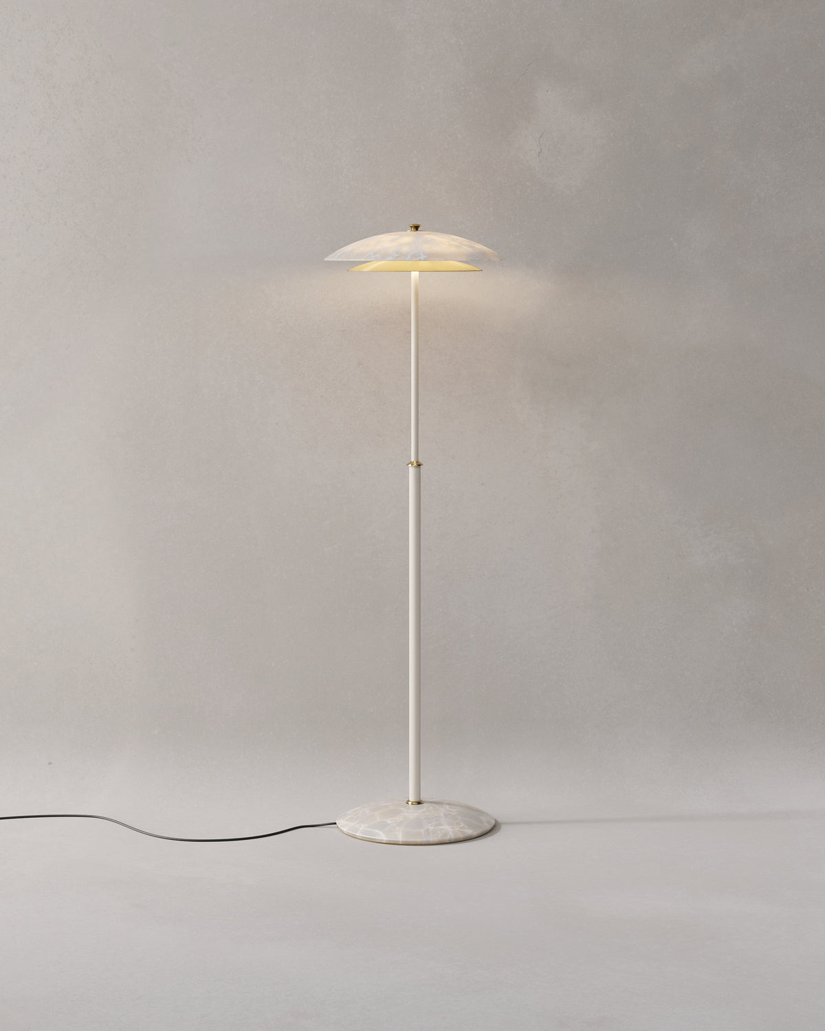 FASE Oyster Floor Lamp
