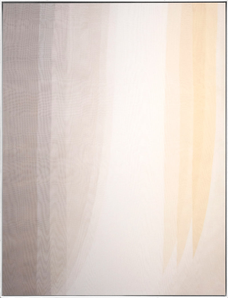CURTAIN 04