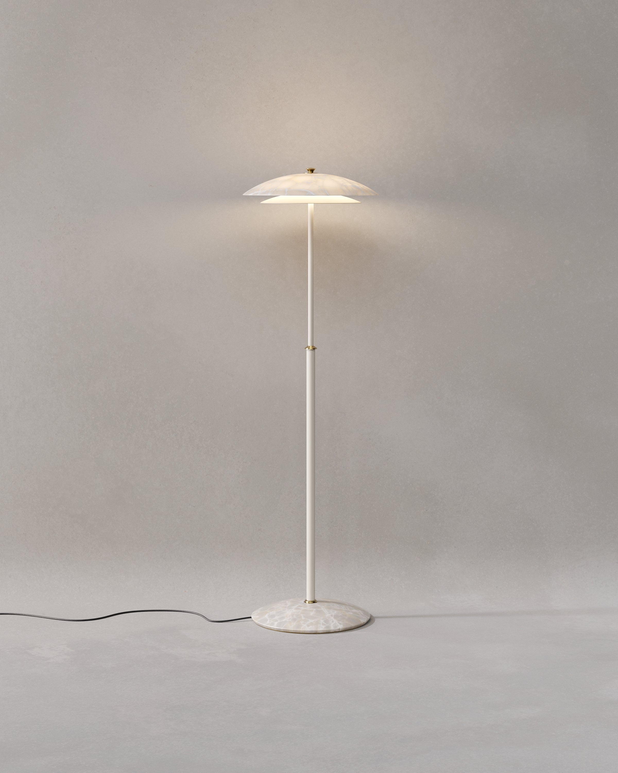 FASE Oyster Floor Lamp