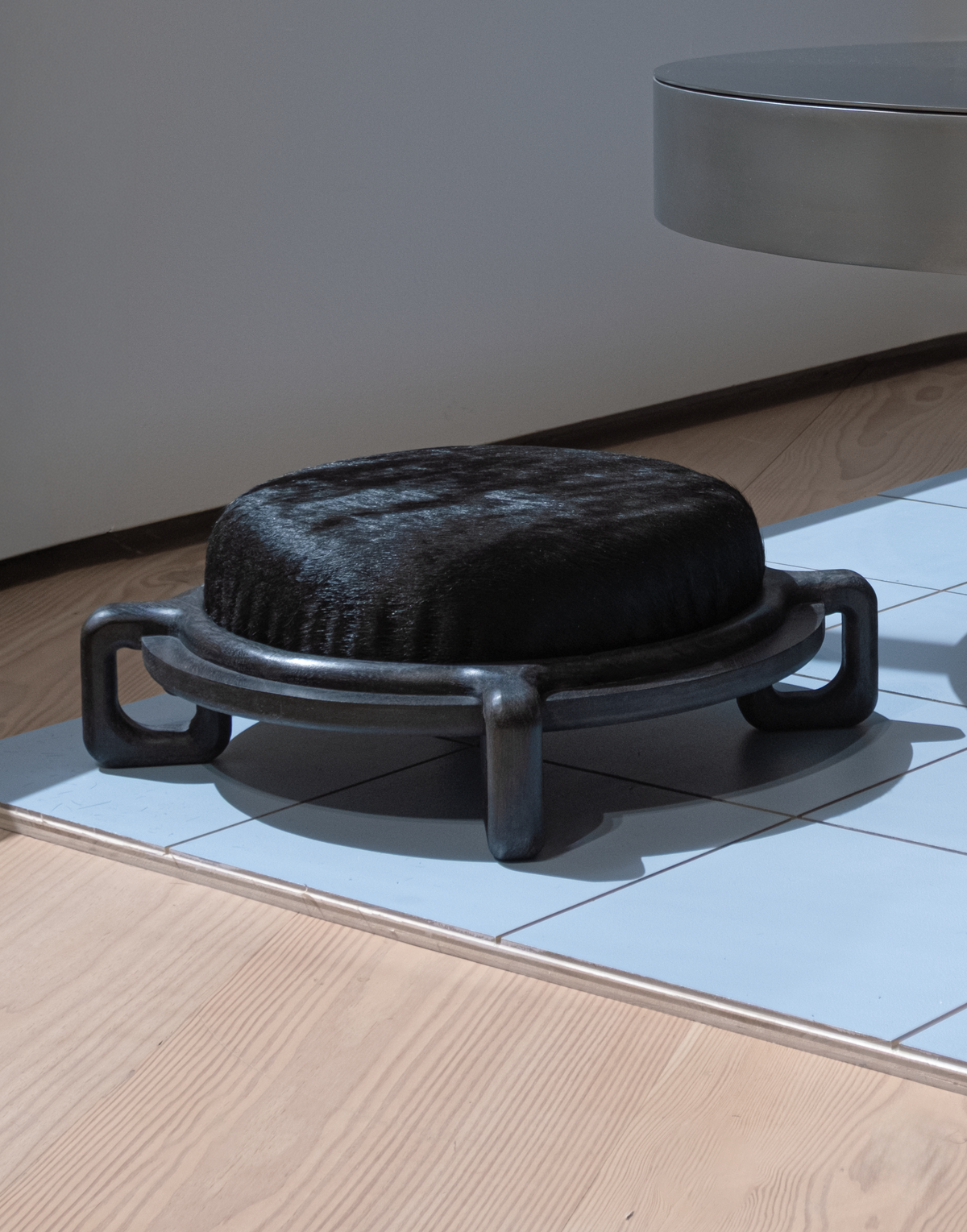 Ikal Stool