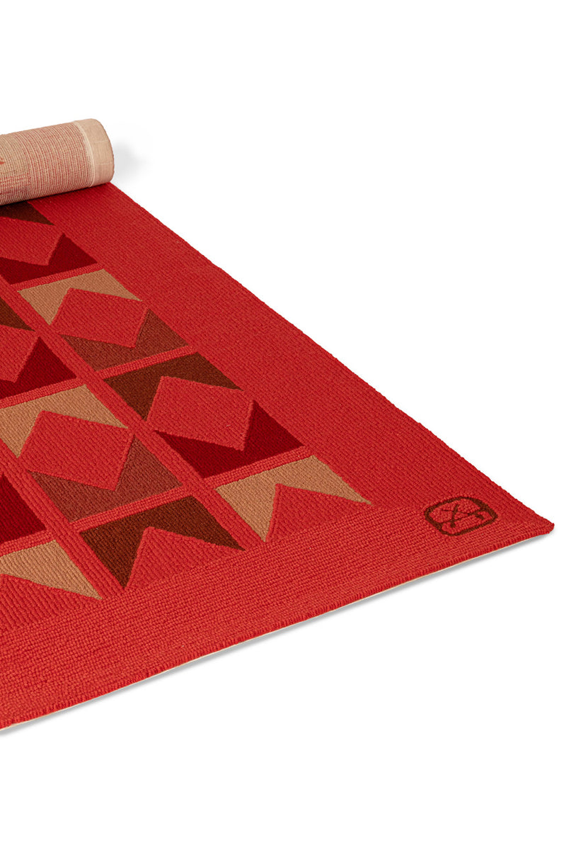 THE MANZARÍN RUG