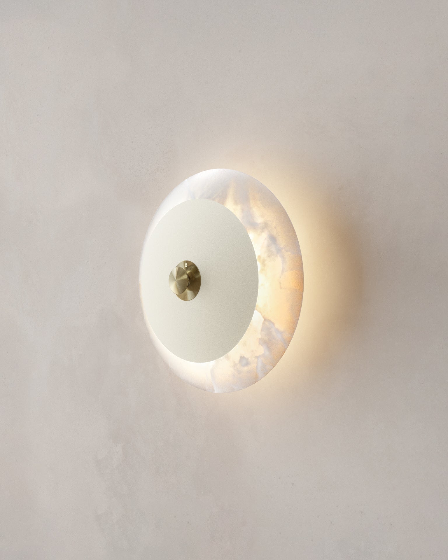FASE Oyster Wall Sconce 25