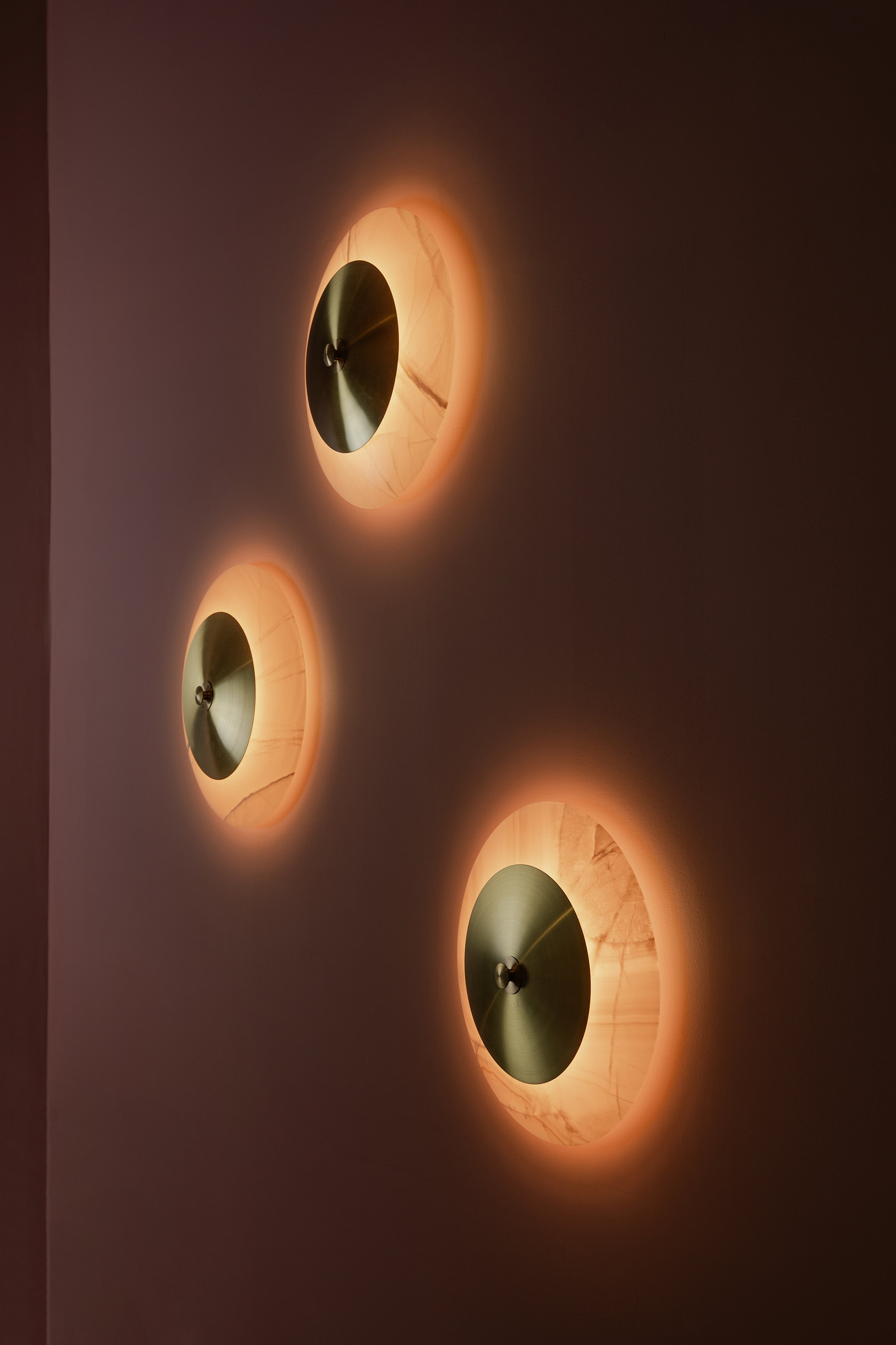 FASE Wall Sconce