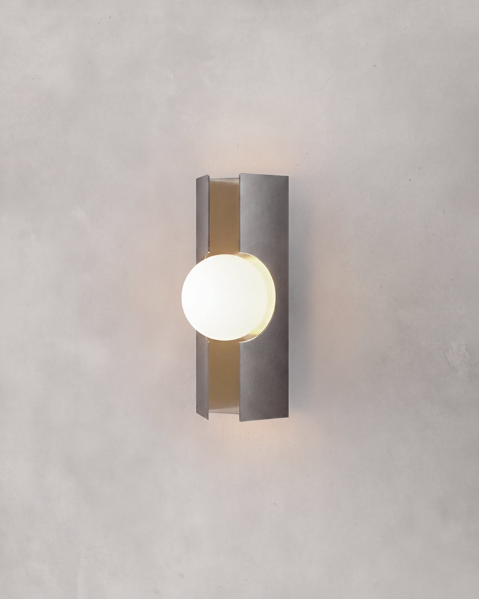 Flux Wall Sconce