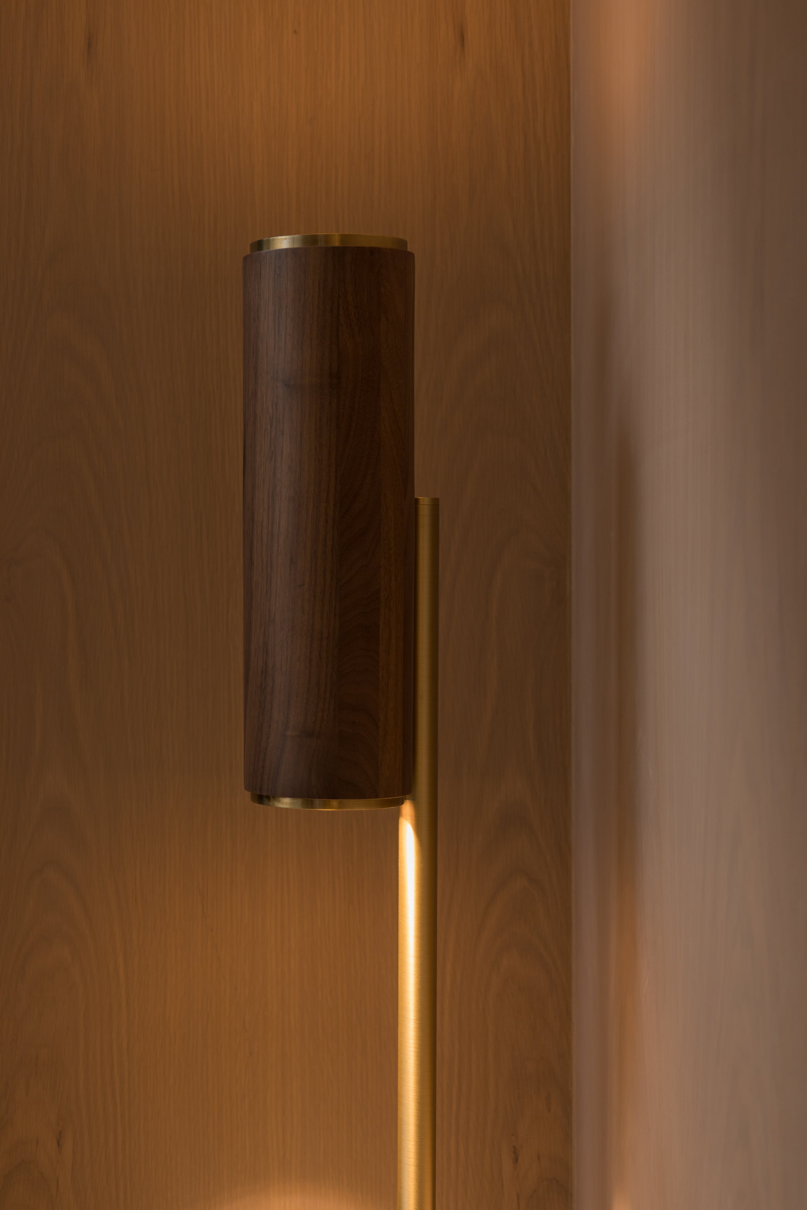 TEMPLO Floor Lamp