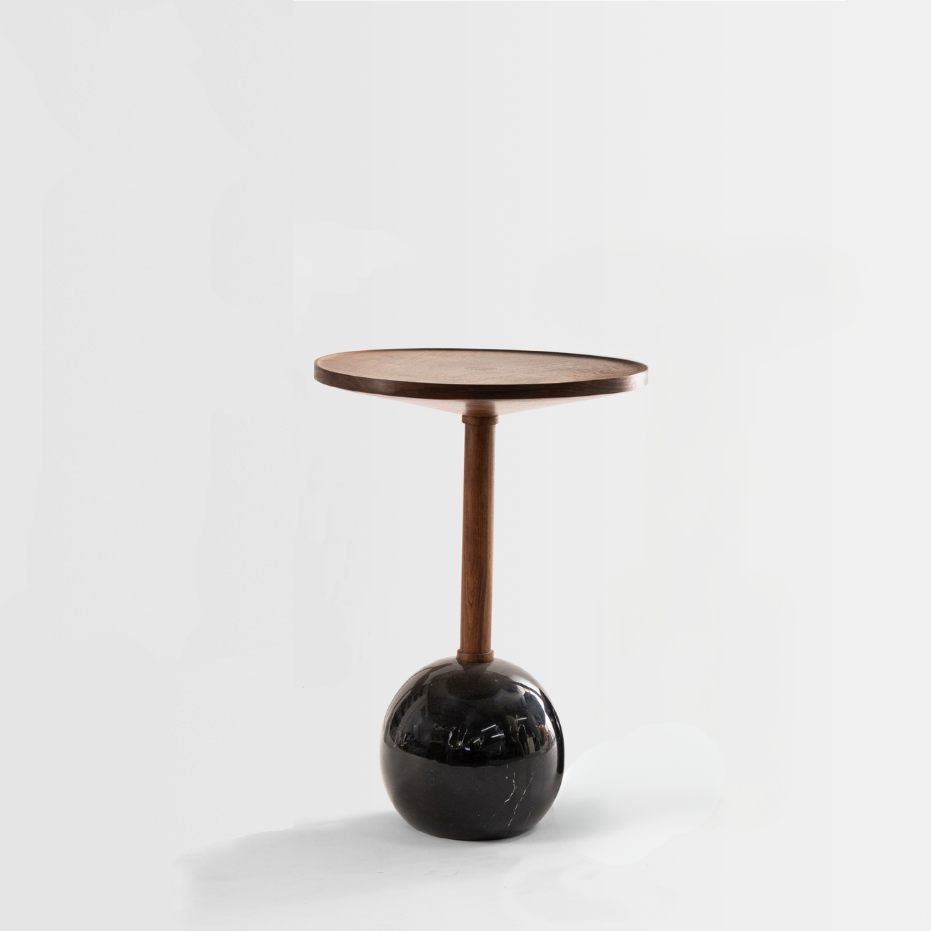 Monterrey Sphere Table