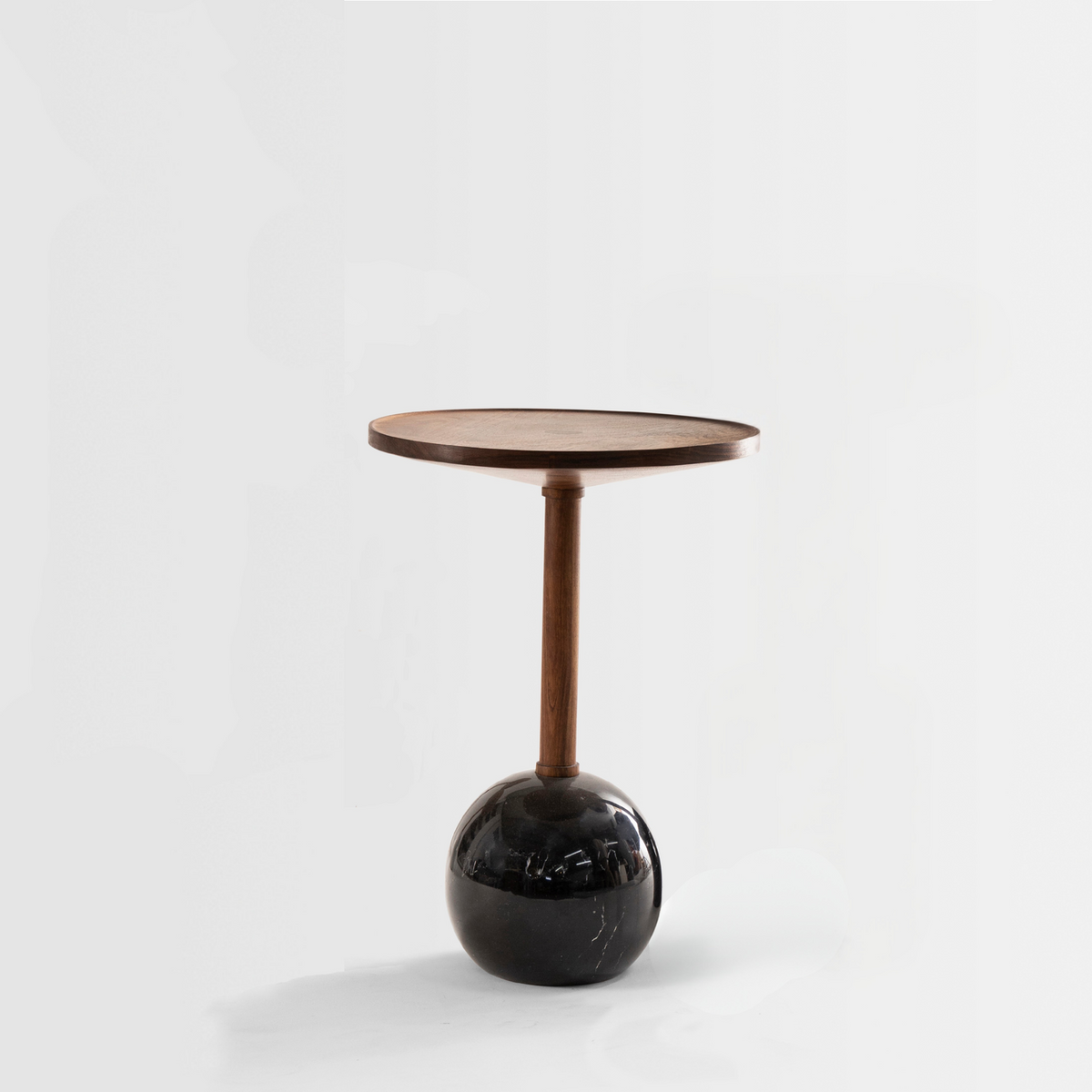 Monterrey Sphere Table