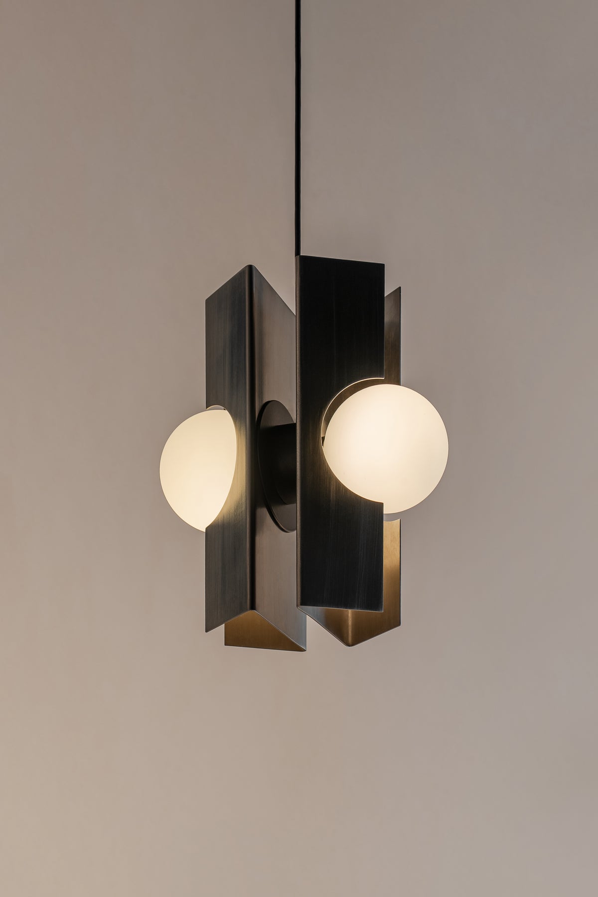 Flux Pendant Lamp