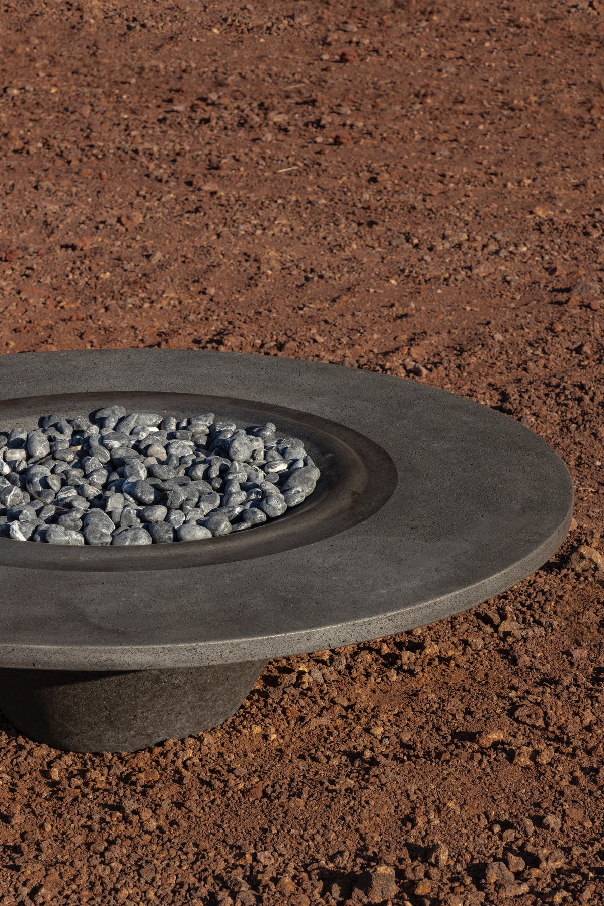 Umo Roca Fire Pit