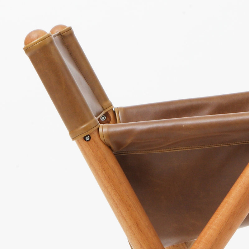 THE CHAMELA CHAIR