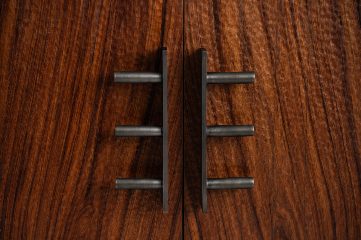 Carmen bar cabinet