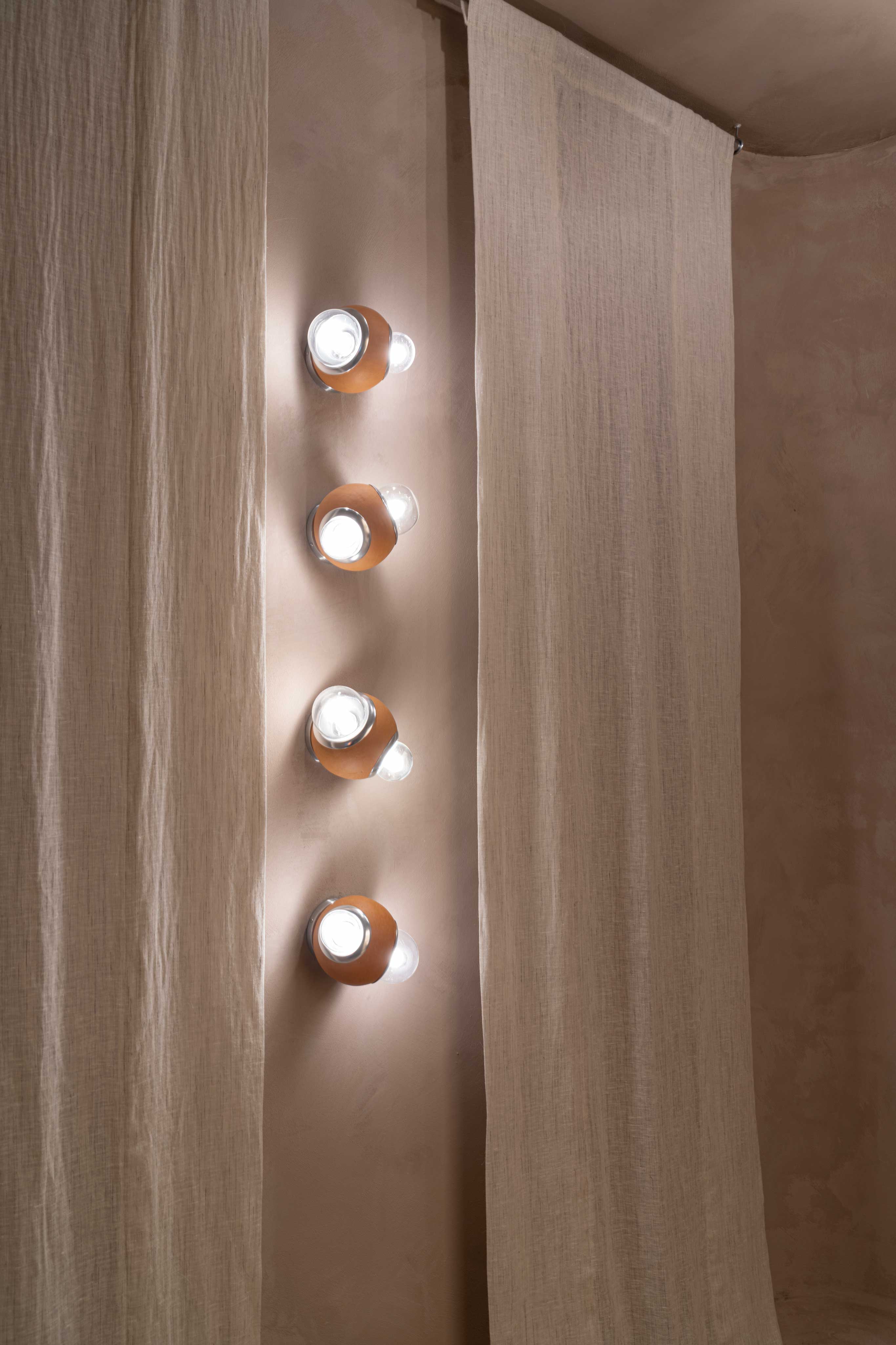 Humo Wall Sconce 13