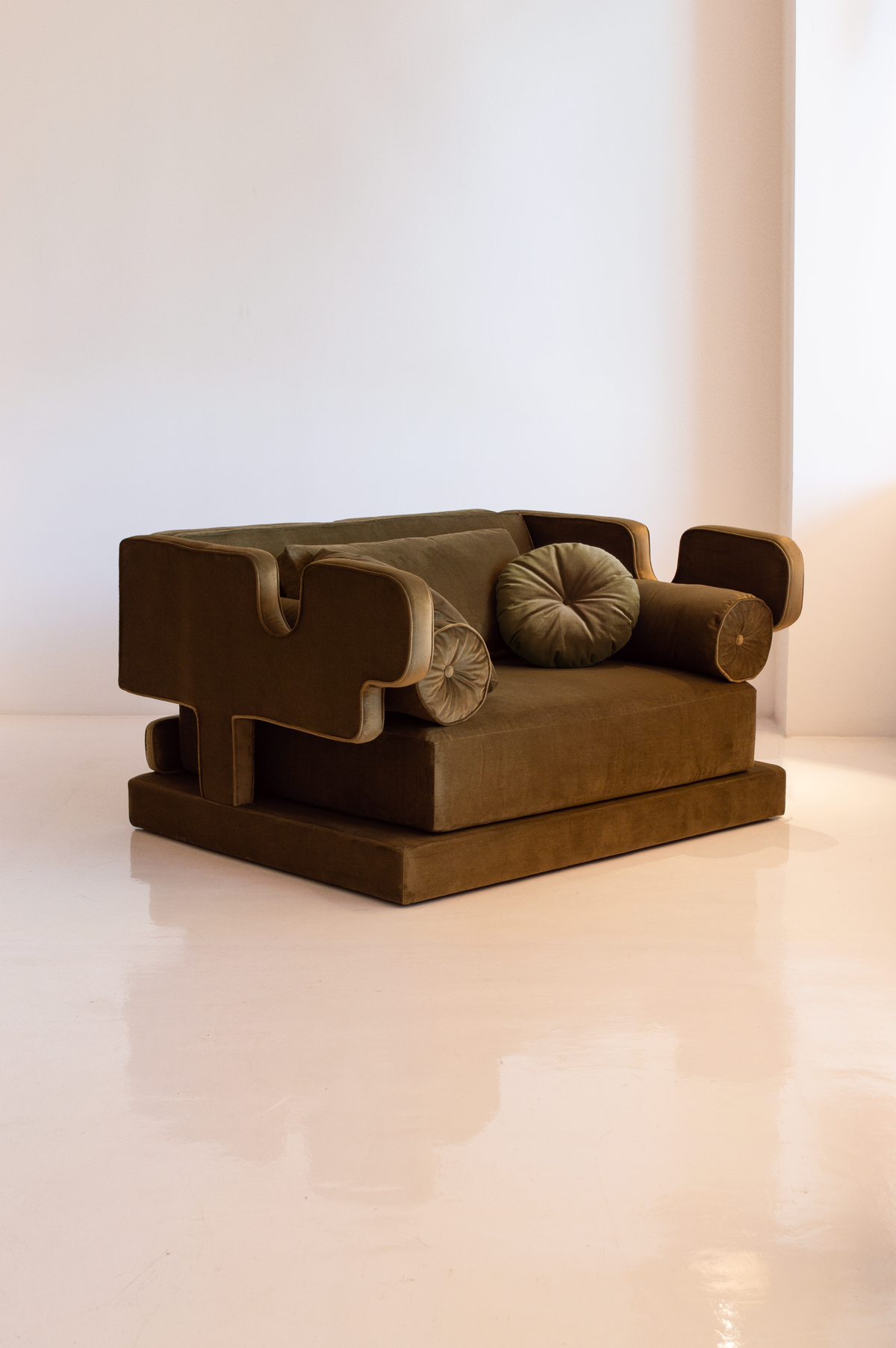Janum I gallery image
