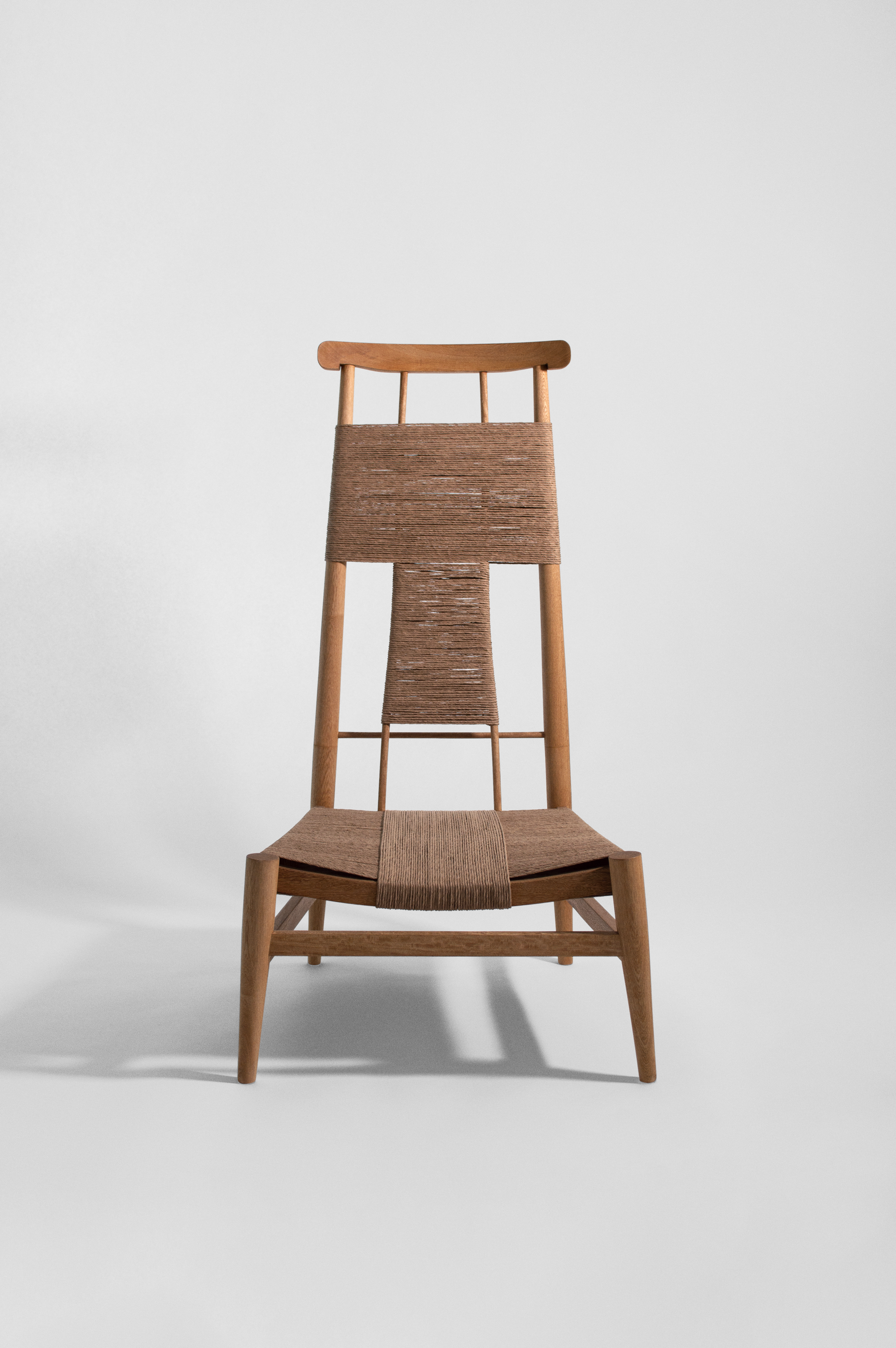 Oficial lounge chair by ACOOCOORO