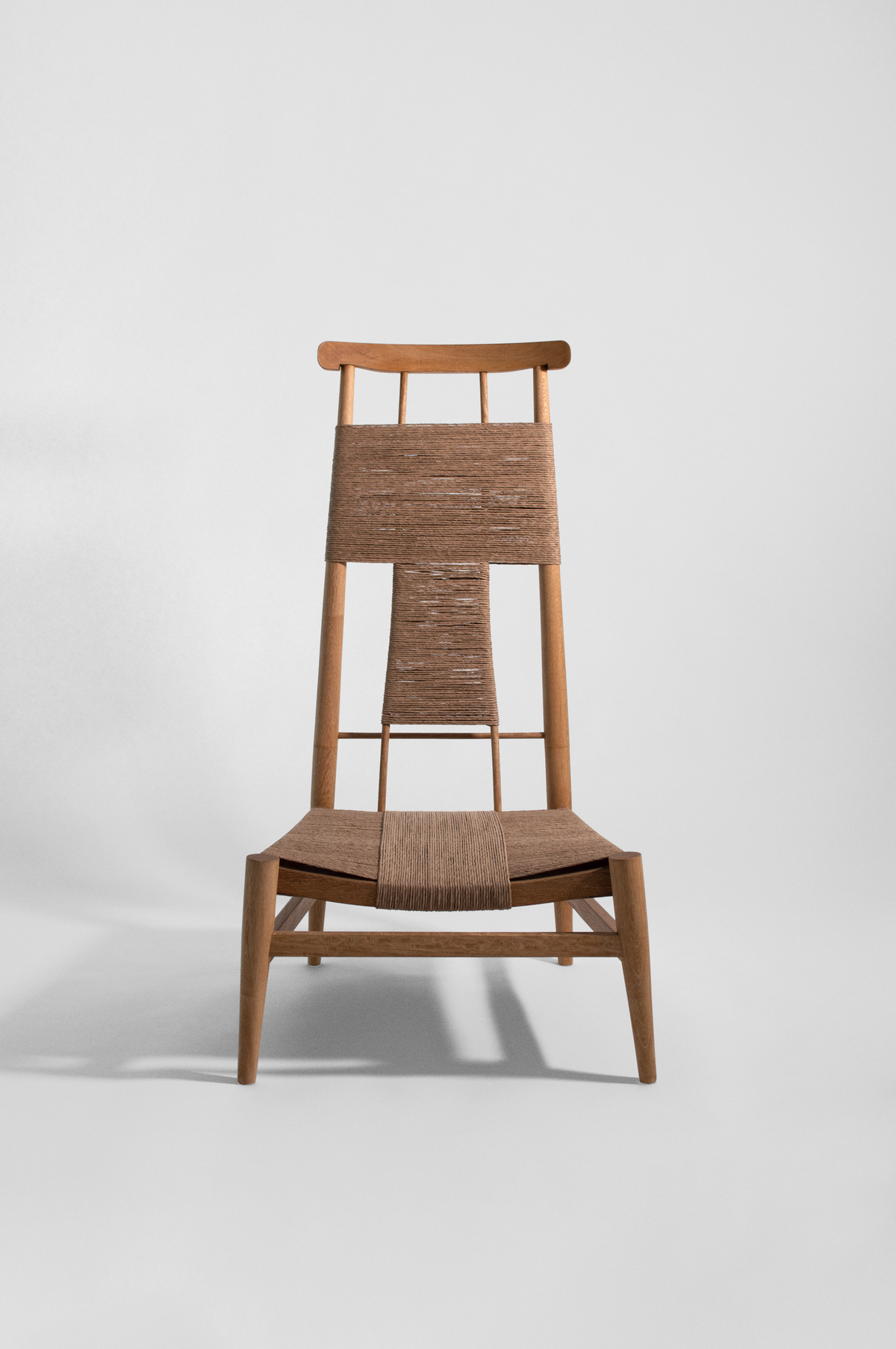 Oficial lounge chair by ACOOCOORO