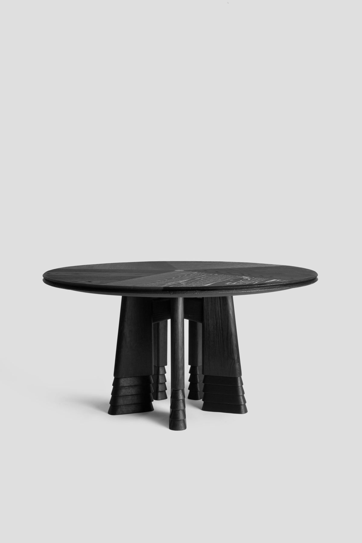 Reforma dining table – view 4