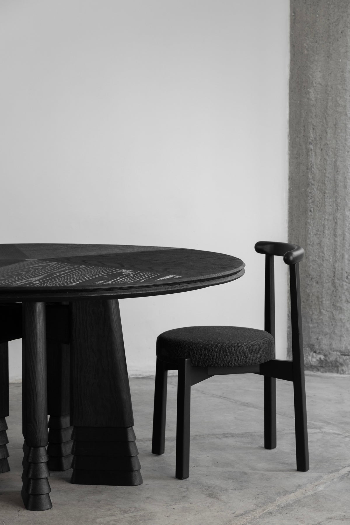 Reforma dining table – view 11